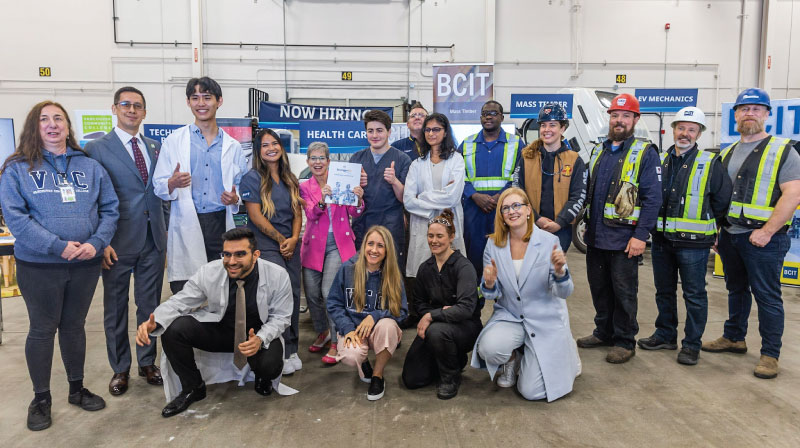 Government officials and PSI reps