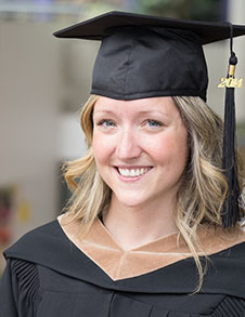 2014 convocation valedictorian caitlin cindric