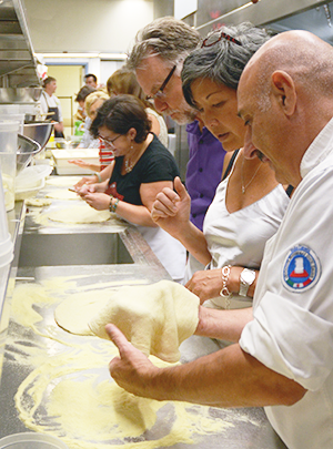 News-Italian-Master-Class-pizza-EMBED-300