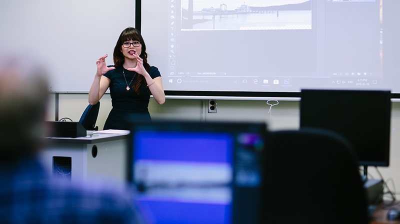 News-computer-teacher-800